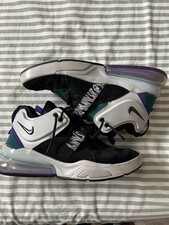 Size 12 - RARE Nike Air Force 270  Carnivore 
