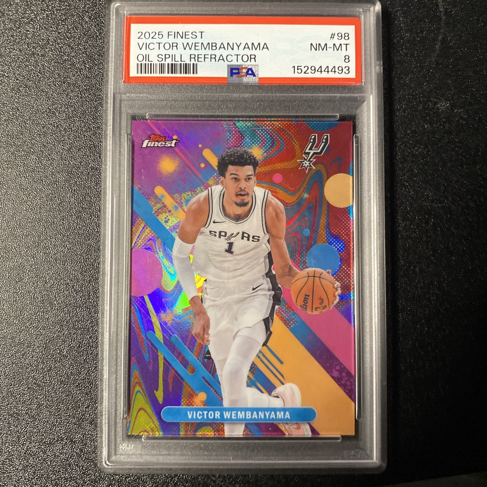 2025-26 Topps Finest - Common Victor Wembanyama Refractor OILSPILLPSA 8 NM-MY