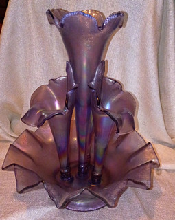 1999 Fenton Historic Collection Iridescent Violet Satin Epergne w/4 Horns 7601XK