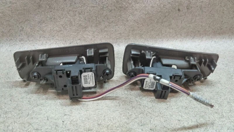 Пара выключателей окон задних дверей L/R подходит для Chrysler Pacifica 2004 2005 2006 2007 2008 годов выпуска - Изображение 4 из 4