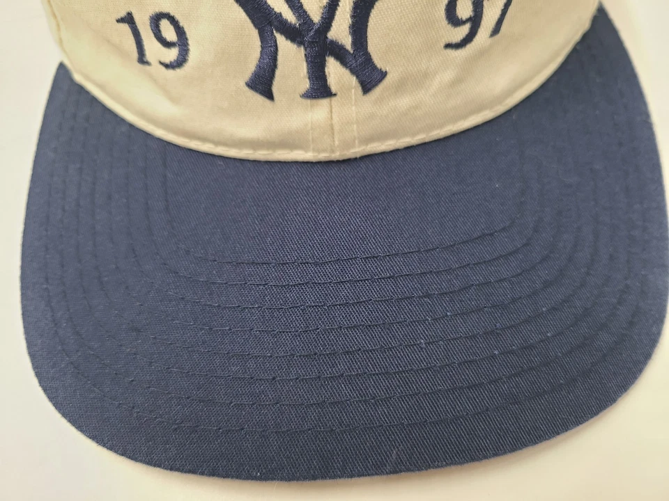 Vintage New York Yankees 1997 AL Wild Card Twins Enterprise Snapback Hat Cap MLB - Image 3 of 4