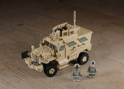 Brickmania M1224 MRAP   Mine-Resistant Ambush Protected Vehicle NIB/Sealed
