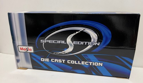 Mercedes Benz 2019 G-Class with Sunroof 1/25 Diecast Model Car - Picture 23 of 34