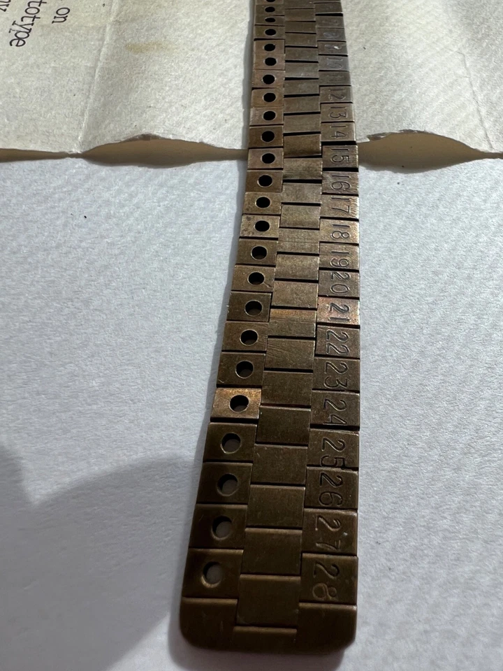 Herramienta de tamaño de pulsera Baume & Mercier vintage genuina para dimensionar relojes de oro Foto 4 de 4