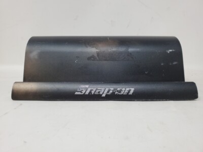 Snap-On Rechargable Portable Bluetooth Speaker (SSX17P113