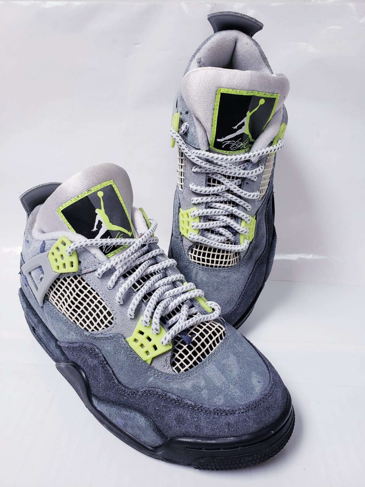 jordan 4 grey volt