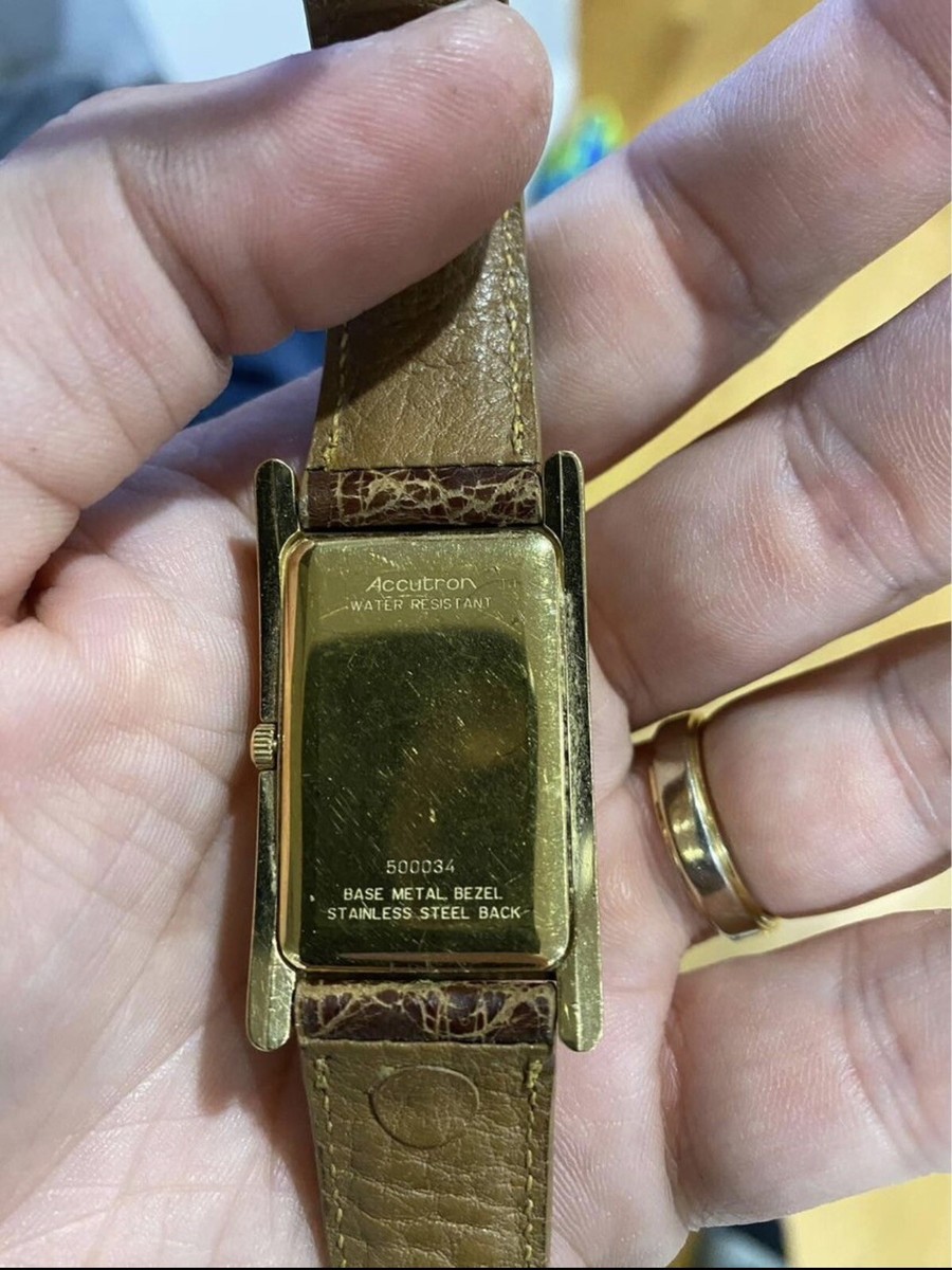 Rare Bulova Accutron Swiss Quartz Leather Gold Toned Mens Tank 