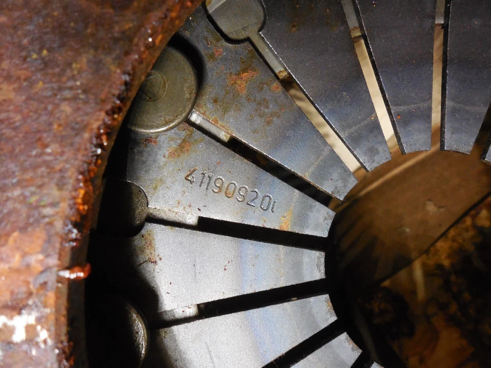 Perfection Hy-test NCA 22 离合器压力板 41190201 — 第 3/4 张图片