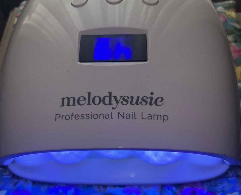 lámpara de uñas melodysusie Foto 2 de 4