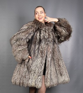 9242 GORGEOUS REAL SILVER FOX COAT FUR JACKET SWINGER PELZ BEAUTIFUL LOOK SIZE L