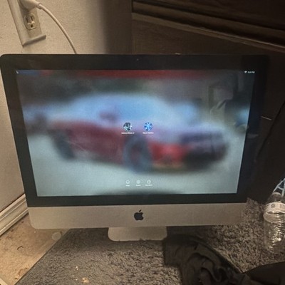 Apple iMac All-in-One Desktop Silver USB Ethernet Wi-Fi Speakers