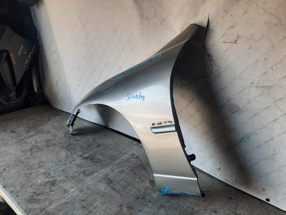 2001-2005 LEXUS IS300 LEFT FENDER SHELL COVER PANEL OEM Foto 2 de 4