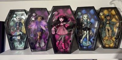 Monster High Haunt Couture Dolls- Complete Set. NRFB