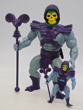   Masters of the Universe Classics Giant Skel...
