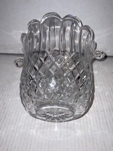 HEAVY 6.5 INCHES CRYSTAL ICE BUCKET PREOWNED NEVER USED (DISPLAYED ONLY) - Picture 3 of 4