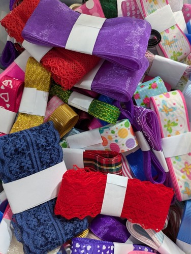Mixed Bundle of 25 Metres Ribbon – Variety of Styles (1 Metre Lengths) – £5 Free - Picture 9 of 14