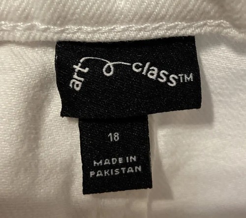Art Class Girls' Distressed Girlfriend High-Rise White Denim Jeans NEW Size 18 - Picture 6 of 8