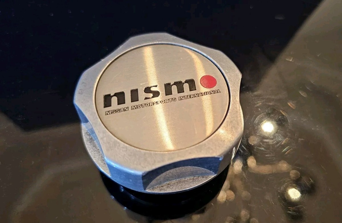 NISMO Oil Filler Cap Aluminum RARE Mid-Logo RB26 R32 R33 R34 NISMO Oil Filler Cap Aluminum RARE Mid-Logo RB26 R32 R33 R34