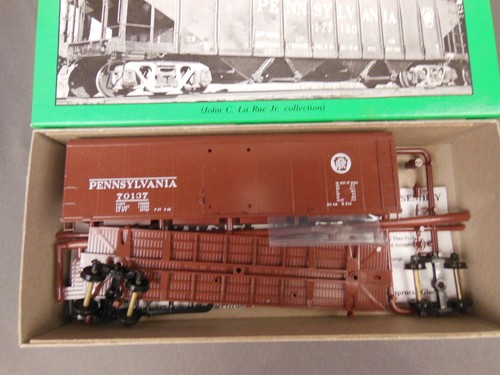 KIT COCHE CAJA PUERTA ÚNICA ESCALA HO BOWSER PENNSYLVANIA 70137 X-31a 40' | Zustand: New