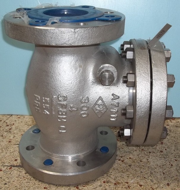 QTY. 1. PK VALVE CO. LTD 4” CLASS 300 FLANGED STAINLESS STEEL CF8M