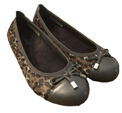 8 Vionic Spark Minna Grey Leopard Women's Slip On Shoe Flats