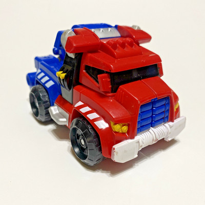 Transformers Rescue Bots Optimus Prime Tow Truck Hasbro Playskool Figure