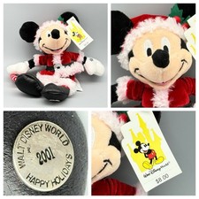 VTG 2001 Walt Disney World Holiday Christmas Santa Mickey Mouse Bean Bag Plush