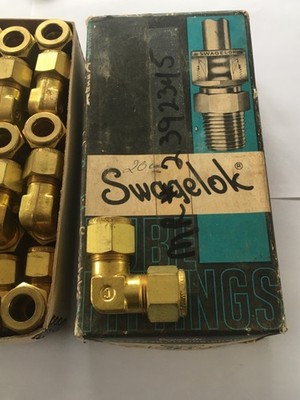 swagelok brass 1/2 in tube/compression x 1/2 in tube/compression elbow.Box of 20