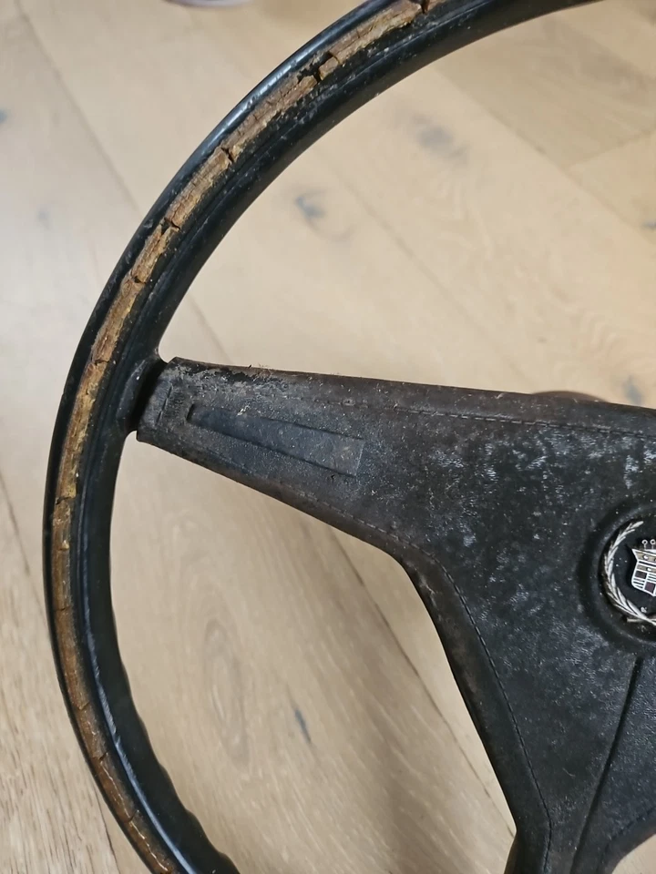 Fleetwood original de 1969. Se adapta a Cadillac 1969-1989... volante 15". Foto 3 de 4