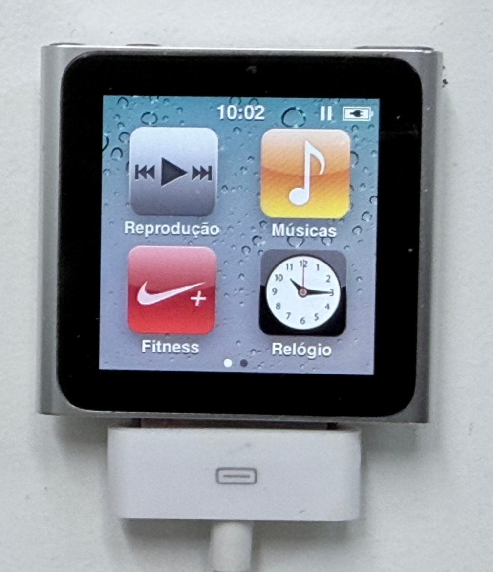 Apple iPod Nano 6th Generation 8GB *Needs New Battery, Turns On