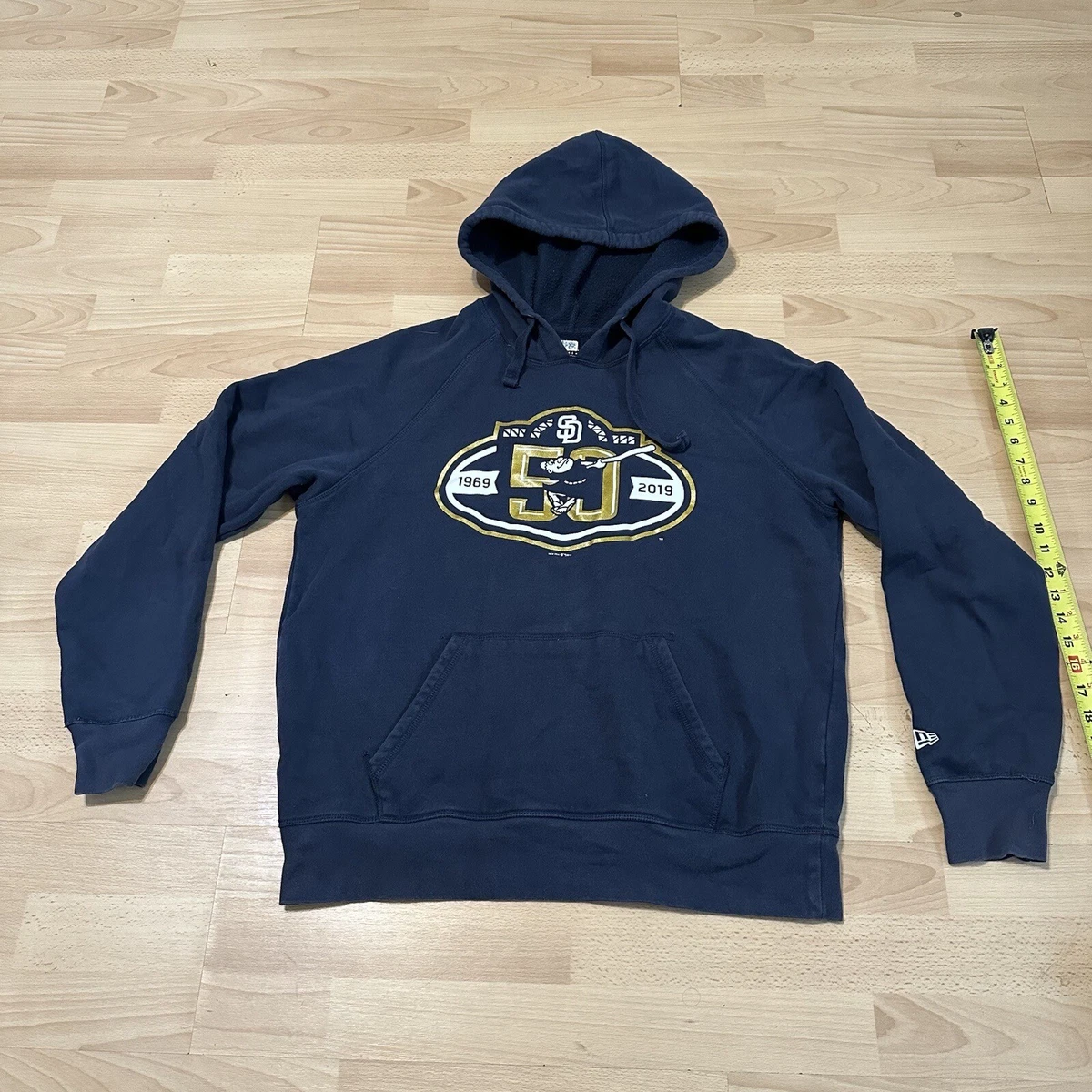 New era hotsell hoodie sizing
