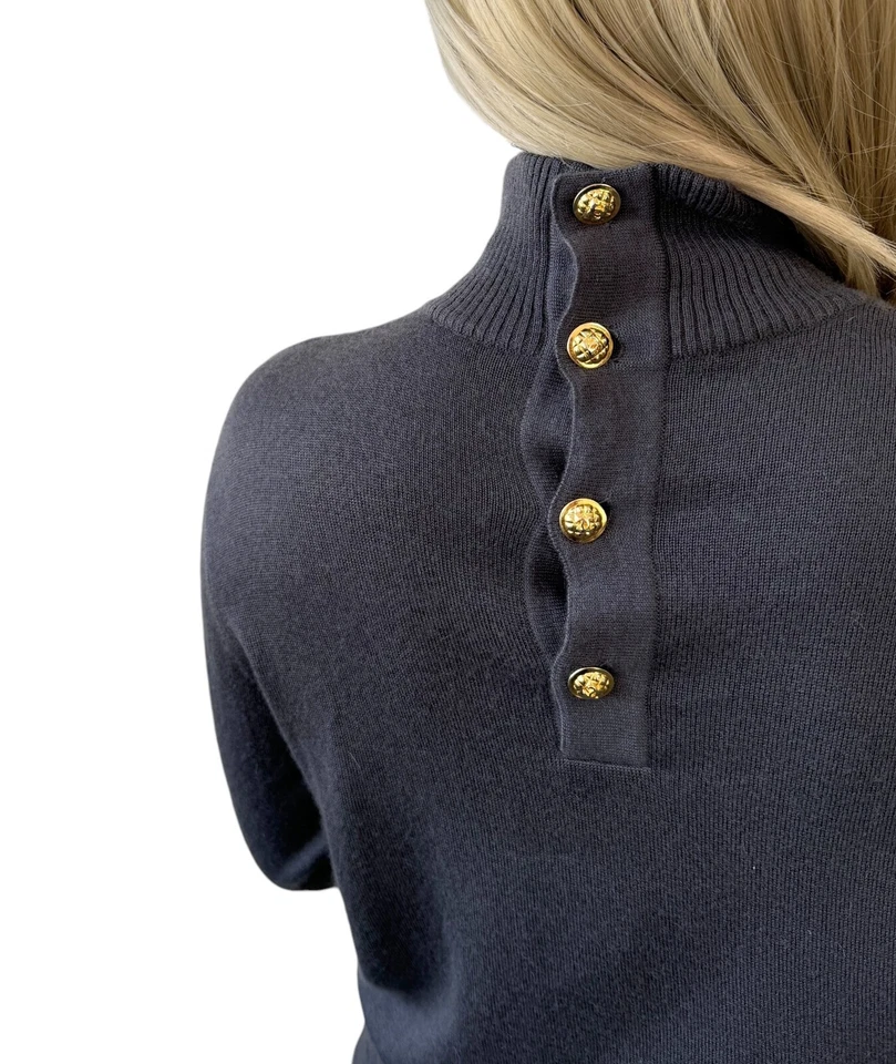 Suéter Top CHANEL Vintage Logo CC Cuello Alto #36 Gris Dorado Botón Lana RankAB+ Foto 3 de 4