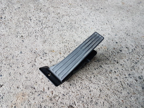 BMW 1er F20 F21 3er F30 F31 LCI Gaspedal Fahrpedalmodul Schaltgetriebe 6853176