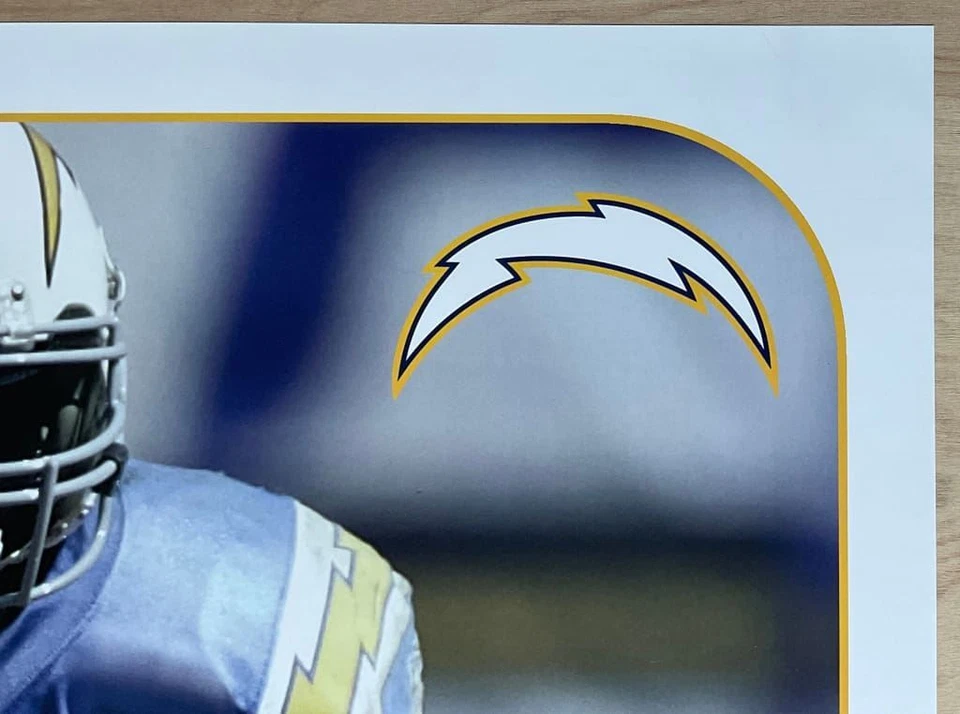 LaDainian Tomlinson 圣地亚哥充电器 2004 年 NFL 官方海报 22.5 x 34 — 第 3/4 张图片