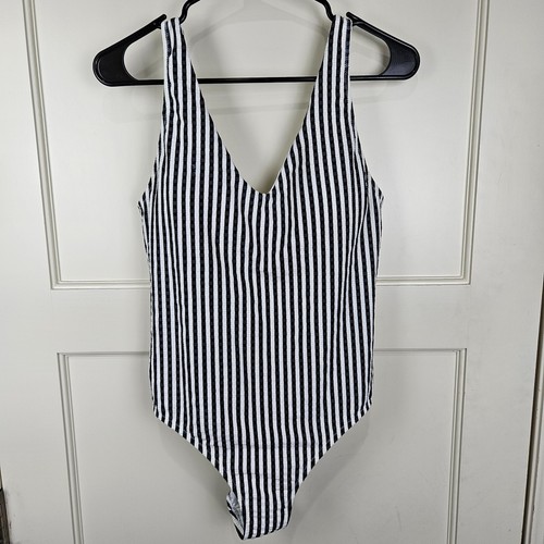 Athleta Seersucker V-Neck One Piece Swimsuit Black White Size: M - Picture 2 of 4