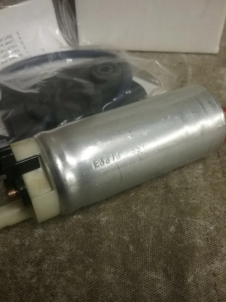 Bomba de combustible eléctrica remanufacturada RE0216P ReTech - Certificado QS9000 Foto 3 de 4