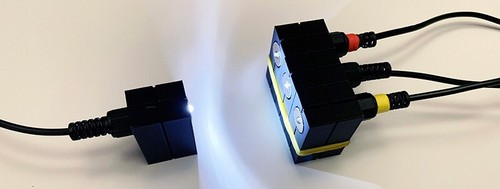 VFM46 Camera shutter, curtain tester, Leica and stereo tester with holders - Picture 13 of 15