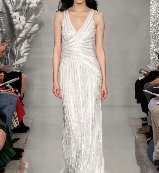 THEIA Beautiful White Sequined Gown Dress Size 14 NWT