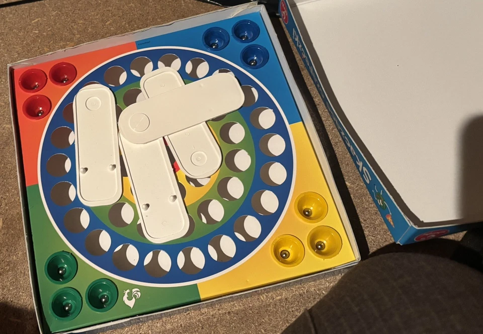 Skaczące Czapeczki Polska Gra Planszowa Towarzyska Imprezowa Rodzinna Board Game - Image 3 of 4