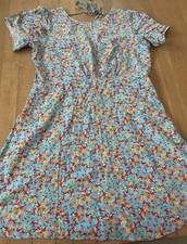 Loft Womens FLoral Blue Dress, Back Tie & Zip, Short Flutter Sleeve, Size 10
