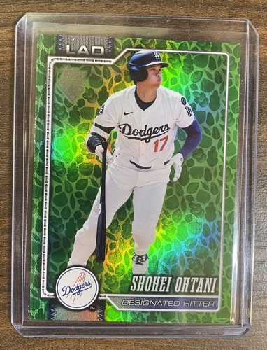 2026 Topps Series 1 Holiday Easter Green Leaf Shohei Ohtani #200 B C98