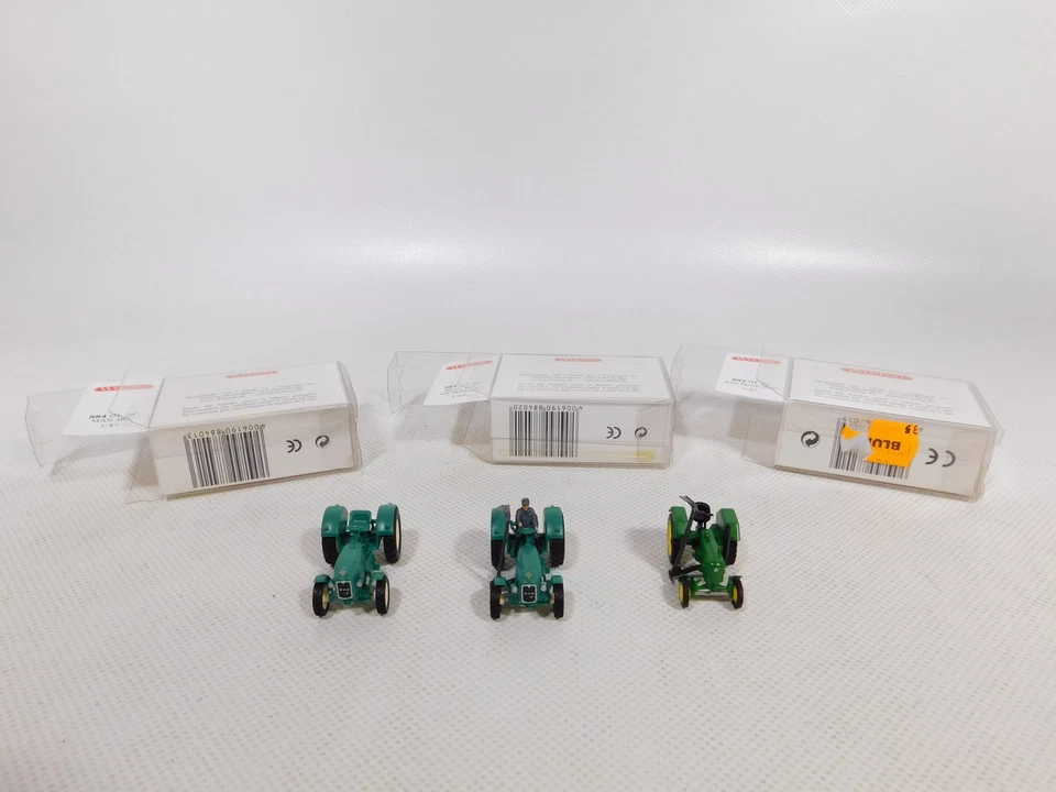 3X Trattore John Deere 882 2016 884 MAN H0 1:87 Mint+Box #DP488-0,5 - Immagine 4 di 4