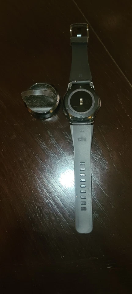 Reloj inteligente Samsung Gear S3 Frontier Foto 3 de 3