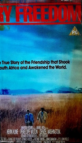 Cry Freedom (PAL VHS-1987) **"True Story of a South African Activist's Death"** - Picture 6 of 6