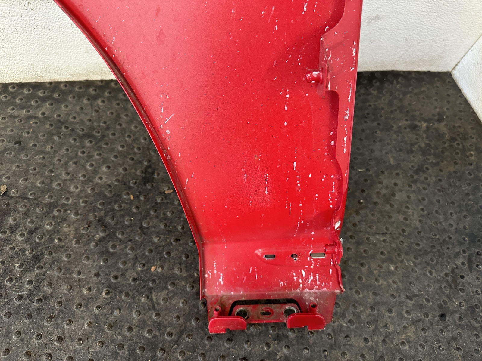 11-17 BENTLEY CONTINENTAL GT FRONT PASSENGER RIGHT FENDER DRAGON RED PEARL 6336