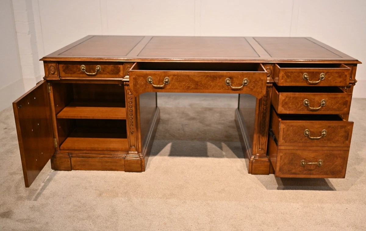 Ebay partners desk deals