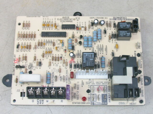 Carrier Bryant Payne CEPL130438-01 Control Circuit Board HK42FZ013 Carrier Bryant Payne CEPL130438-01 Control Circuit Board HK42FZ013