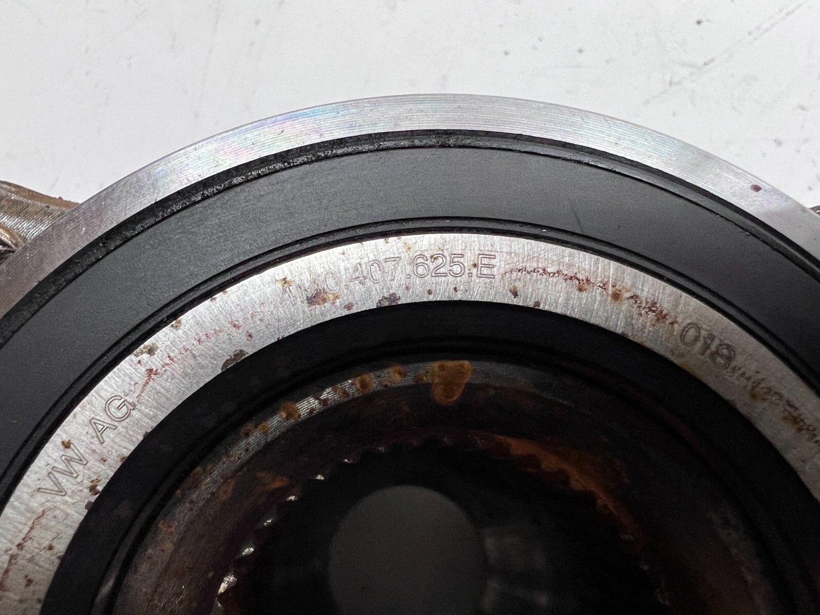 LAMBORGHINI URUS REAR WHEEL DOUBLE BALL BEARING HUB OEM 4M0407625E 4M0501652B