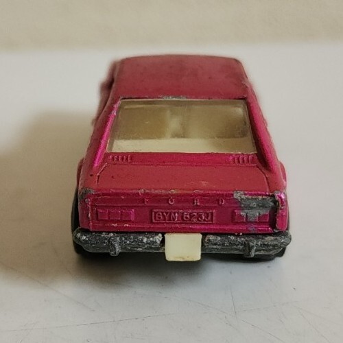 VTG Lesney Matchbox Superfast Series No. 54 FORD CAPRI Diecast CAR - Picture 5 of 6