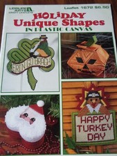 HOLIDAY UNIQUE SHAPES IN PLASTIC CANVAS PATTERNS 16 DESIGNS FOR HOLIDAY